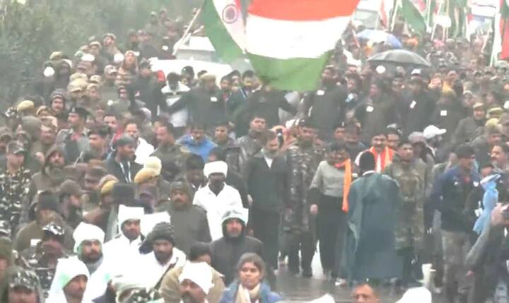 संजय राऊतांच्या भेटीनंतर शिवसेना आणि काँग्रेसमधील संबंध आणखी दृढ होण्याचा अंदाज वर्तवला जात आहे.