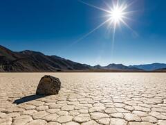 जानते हैं कहां है मौत की घाटी, यहां गए तो पसीना भी भाप बन कर उड़ जाएगा