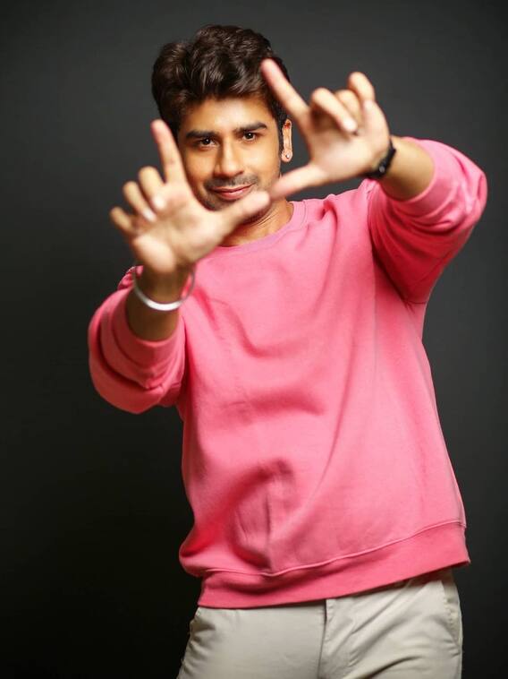 अनुपमा के तोषू हैं इतने पढ़े-लिखे