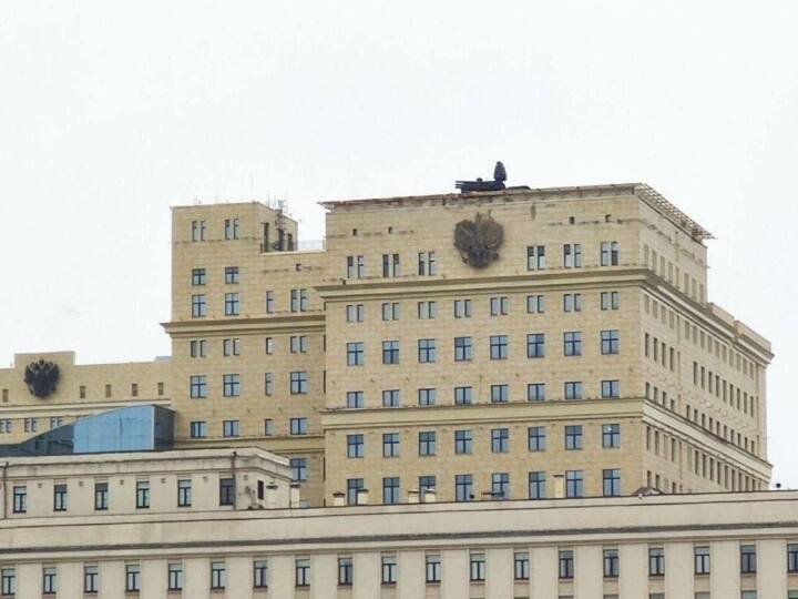 Missile defense systems have been installed on the roofs of houses in Moscow, is there a possibility of an attack on the capital of Russia?