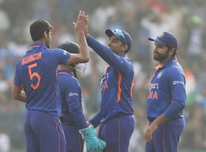 after 2nd odi against new zealand indian team bowling out the opponents in odis 320 times equal pakistan team  IND vs NZ 2nd ODI: ન્યૂઝીલેન્ડને ઓલઆઉટ કરી ભારતીય ટીમે બનાવ્યો ખાસ રેકોર્ડ