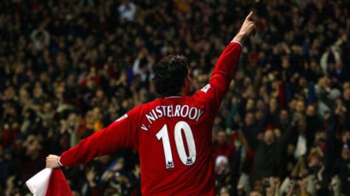 মেসির থেকে চার কম, ৬২টি ম্যাচে প্রাক্তন রিয়াল মাদ্রিদ তথা ম্যাঞ্চেস্টার ইউনাইটেড তারকা ৫০টি গোল করেছেন।