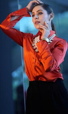 'ਸਿੱਧੂ ਮੂਸੇਵਾਲਾ ਦਾ ਨਾਂ 'ਤੇ ਫੇਮ ਲੈਣਾ ਬੰਦ ਕਰੋ', 5911 ਰਿਕਾਰਡਜ਼ ਦਾ ਜੈਨੀ ਜੌਹਲ ਨੂੰ ਮੂੰਹਤੋੜ ਜਵਾਬ