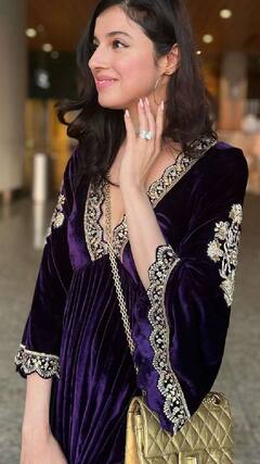 दिव्या खोसला का ये पर्पल वेलवेट सूट लुक है सबसे हट के, आप भी ऐसे कर सकती हैं स्टाइल