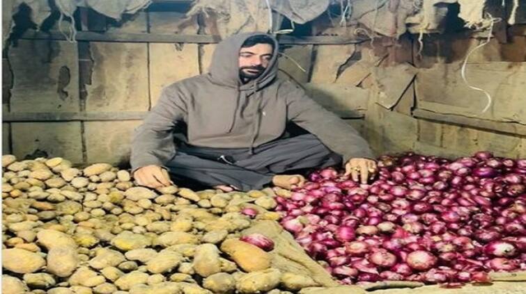 comedian sunil grover becomes vegetable vendor his picture going viral Sunil Grover: ਸੁਨੀਲ ਗਰੋਵਰ ਨੇ ਸੜਕ ਕਿਨਾਰੇ ਵੇਚੀਆਂ ਸਬਜ਼ੀਆਂ, ਤਸਵੀਰਾਂ ਹੋਈਆਂ ਵਾਇਰਲ