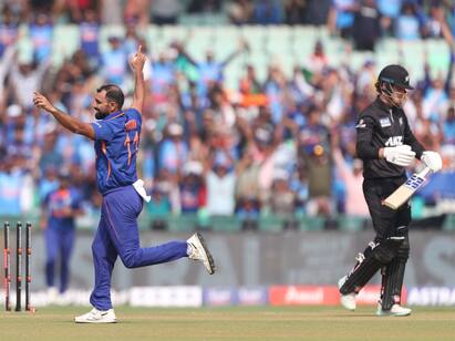 india hand new zealand their worst first 5-wicket collapse in ODI history IND vs NZ: நியூசிலாந்து அணிக்கு இப்படி ஒரு சோதனையா? மோசமான சாதனை படைத்து வேதனை!