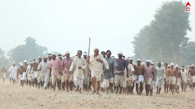Rajkumar Santoshi s Godse Ek Yudh is all set to release this Republic Day Godse Ek Yudh: ফ্রেমে গান্ধী ও গডসের ইতিহাস ! প্রজাতন্ত্র দিবসে বড় পর্দায় ফিরছেন রাজকুমার সন্তোষী