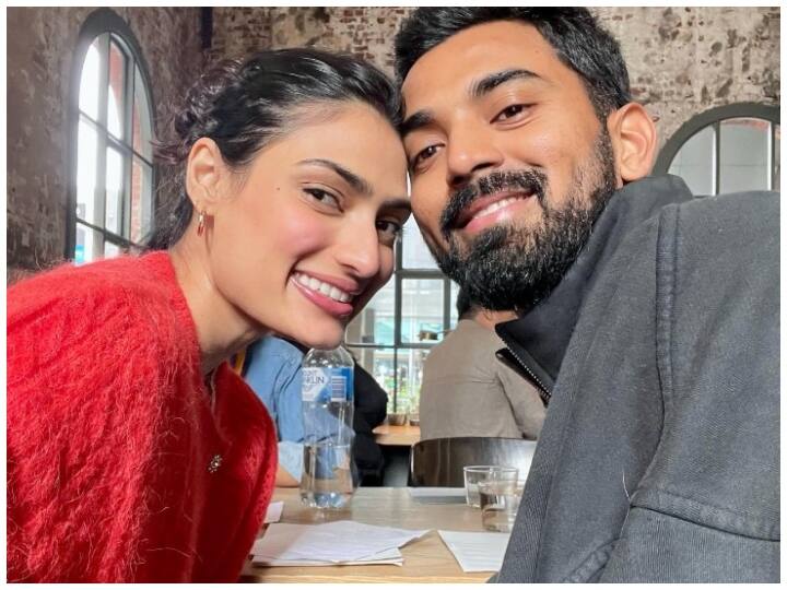 Athiya Shetty and KL Rahul pre wedding functions started from today Know every detail from Mehndi, Sangeet to Guest Athiya Shetty और KL Rahul के प्री वेडिंग फंक्शन आज से हुए शुरू, जानिए- मेहंदी, संगीत से लेकर शादी और गेस्ट तक की हर डिटेल्स