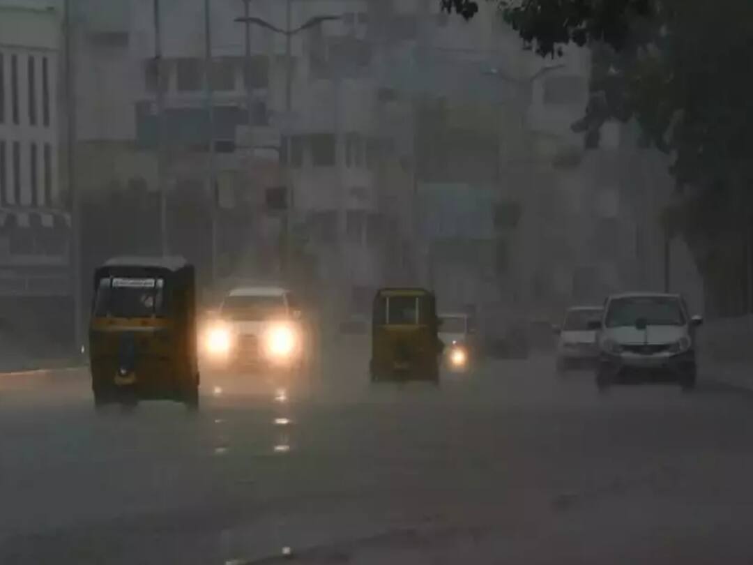 TN Weather Update Next 3 hours In TamilNadu Chennai Chengalpatu Kanchipuram districts TN Weather Update : உஷார் மக்களே...அடுத்த 3 மணிநேரத்திற்கு எங்கெல்லாம் மழைக்கு வாய்ப்பு தெரியுமா...?