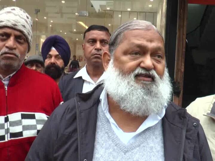 Haryana Home Minister Anil Vij WFI IOA This is a very serious matter does not spare any wrong person Wrestlers Protest: पहलवानों के प्रदर्शन पर हरियाणा के गृह मंत्री ने लिया एक्शन, बोले- किसी भी गलत इंसान को बख्शेंगे नहीं