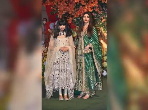 ਐਸ਼ਵਰਿਆ ਰਾਏ ਨੇ ਹਰੇ ਰੰਗ ਦੇ ਅਨਾਰਕਲੀ ਸੂਟ 'ਚ ਆਪਣੀ ਖੂਬਸੂਰਤੀ ਨਾਲ ਸਾਰਿਆਂ ਦਾ ਦਿਲ ਜਿੱਤ ਲਿਆ। ਐਸ਼ਵਰਿਆ ਰਾਏ ਨੇ ਬੋਲਡ ਲਾਲ ਲਿਪਸਟਿਕ, ਗੋਲਡ ਕਲਚ ਅਤੇ ਫੈਸ਼ਨੇਬਲ ਹੀਲਸ ਨਾਲ ਆਪਣੀ ਦਿੱਖ ਨੂੰ ਪੂਰਾ ਕੀਤਾ।