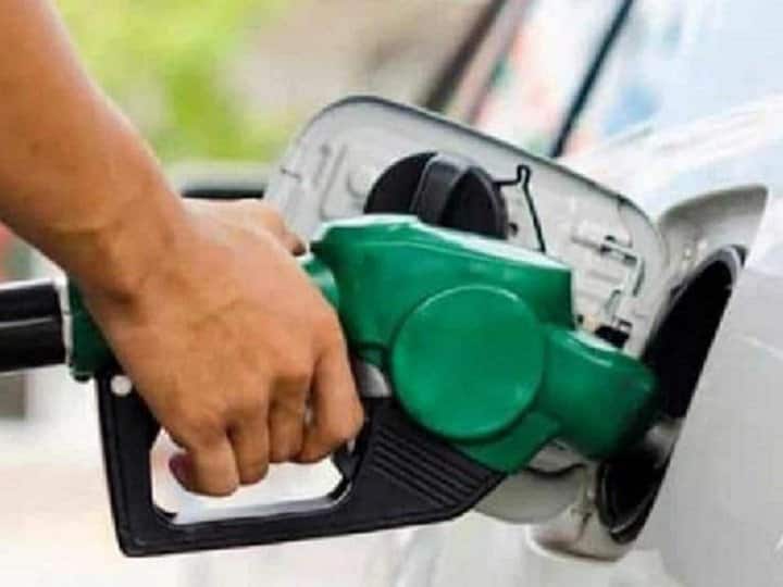 Chhattisgarh Rajasthan MP Petrol diesel price hike know your state price Petrol Diesel Price: पेट्रोल-डीजल की कीमतों में बदलाव जारी, इन राज्यों में हुआ सस्ता, जानें अपने राज्य का हाल