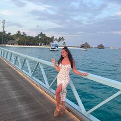 Birthday Special: फिटनेस और स्टाइल में बॉलीवुड एक्ट्रेस को भी मात देती हैं जैकी श्रॉफ की बेटी, ये तस्वीरें हैं सबूत