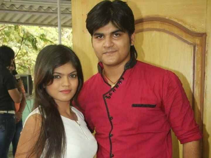 भोजपुरी इंडस्ट्री में निशा दुबे का नाम मशहूर गायक अरविंद अकेला कल्लू के साथ भी जुड़ चुका है.