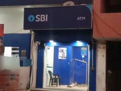 गाड़ी से ATM बांधकर उखाड़ ले गए बदमाश, नहीं था कोई सेक्योरिटी गार्ड तैनात