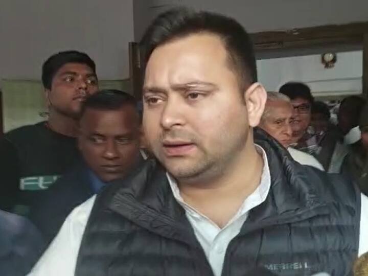 Bihar Politics: बलियावी को तेजस्वी की दो टूक नसीहत, कहा-कट्टरपंथ के लिए कोई जगह नहीं है Bihar Politics RJD Tejashwi Yadav advice on controversial statement of MLC Ghulam Rasool Baliyavi Bihar Politics: बलियावी को तेजस्वी की दो टूक नसीहत, कहा-कट्टरपंथ के लिए कोई जगह नहीं है