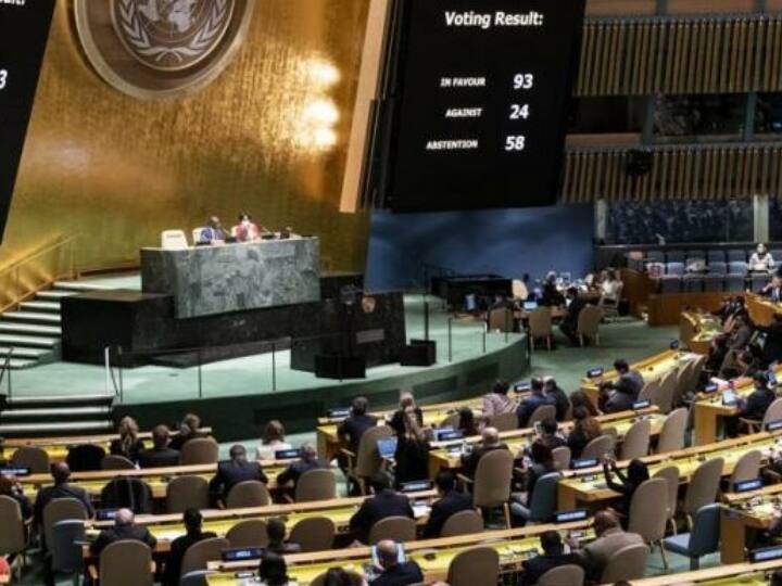UN Big action against Lebanon stripped voting rights at the UN General Assembly failing to pay its annual dues Lebanon: बकाया कर्ज न चुकाने के कारण लेबनान पर UN का बड़ा एक्शन, 1.8 मिलियन डॉलर का करना है भुगतान