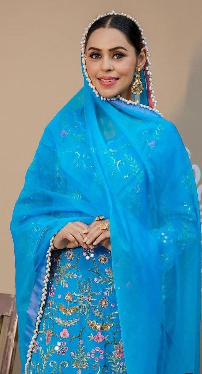 ਅਖੀਰ ’ਚ 5911 ਰਿਕਾਰਡਸ ਨੇ ਲਿਖਿਆ, ‘‘ਤੁਸੀਂ ਮੁੜ ਸਿੱਧੂ ਦੇ ਨਾਂ ਦੀ ਵਰਤੋ ਨਾ ਕਰੋ ਪਰ ਜੇਕਰ ਤੁਸੀਂ ਉਸ ਦੇ ਨਾਂ ਦੀ ਵਰਤੋ ਕਰਦੇ ਹੋ ਤਾਂ ਕਿਰਪਾ ਕਰਕੇ ਥੋੜ੍ਹੀ ਇੱਜ਼ਤ ਰੱਖੋ।’’