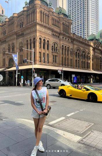 ਅਦਾਕਾਰਾ ਅਨੁਸ਼ਕਾ ਸੇਨ ਆਪਣੇ ਹਰ ਲੁੱਕ 'ਚ ਪ੍ਰਸ਼ੰਸਕਾਂ ਨੂੰ ਬੇਹੱਦ ਖੂਬਸੂਰਤ ਅਤੇ ਹੌਟ ਨਜ਼ਰ ਆਉਂਦੀ ਹੈ।
