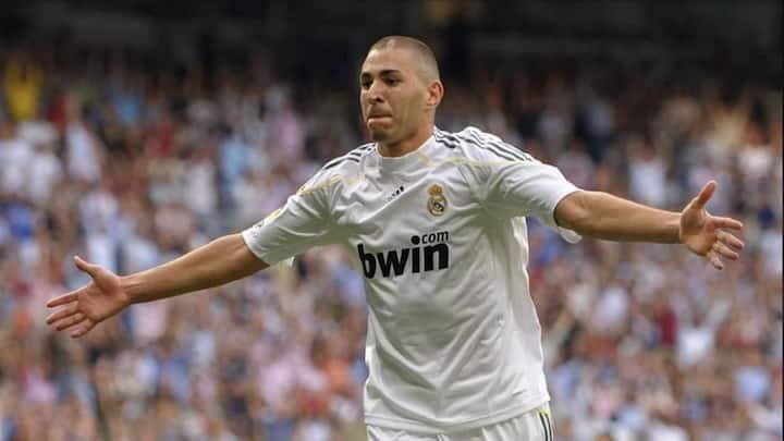 তালিকায় চার নম্বরে রয়েছেন রোনাল্ডোর দীর্ঘদিনের প্রাক্তন সতীর্থ করিম বেঞ্জেমা।