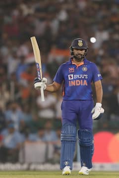 Ind vs NZ: ঘরের মাঠে অপ্রতিরোধ্য! টানা সাতটি ওয়ান ডে সিরিজ জয় ভারতের