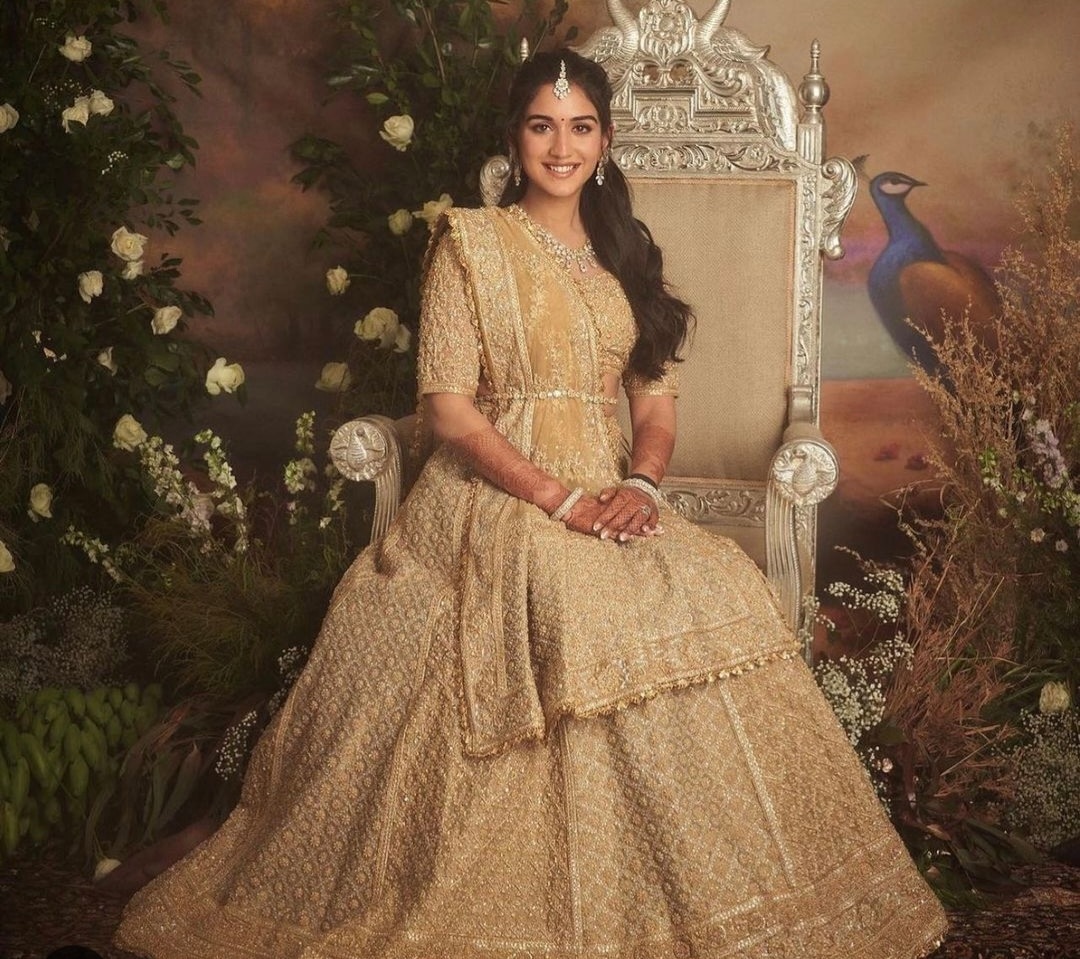 Bridal Lehanga: शादी के लिए खरीदना है लहंगा? दिल्ली के ये 6 बाजार दुल्हन को  कभी नहीं करते मायूस - 6 best places to buy bridal lehengas in delhi during  wedding season tlif - AajTak