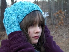 Know About Trending 'Cold Girl Makeup Look' And Steps To Create It