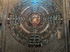 इंदौर में है बेल्जियम कांच और चांदी से सजा 100 साल पुराना अनोखा मंदिर, दूर-दूर से देखने आते हैं लोग