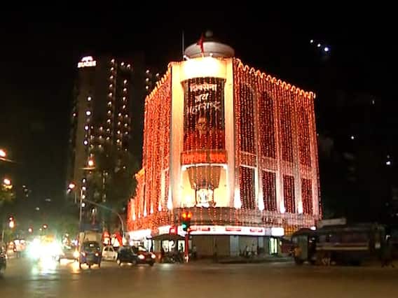 IMAGE: Shiv Sena Bhavan specially illuminated on the occasion of Balasaheb's birth anniversary; a unique greeting IMAGE: Shiv Sena Bhavan specially illuminated on the occasion of Balasaheb's birth anniversary; a unique greeting