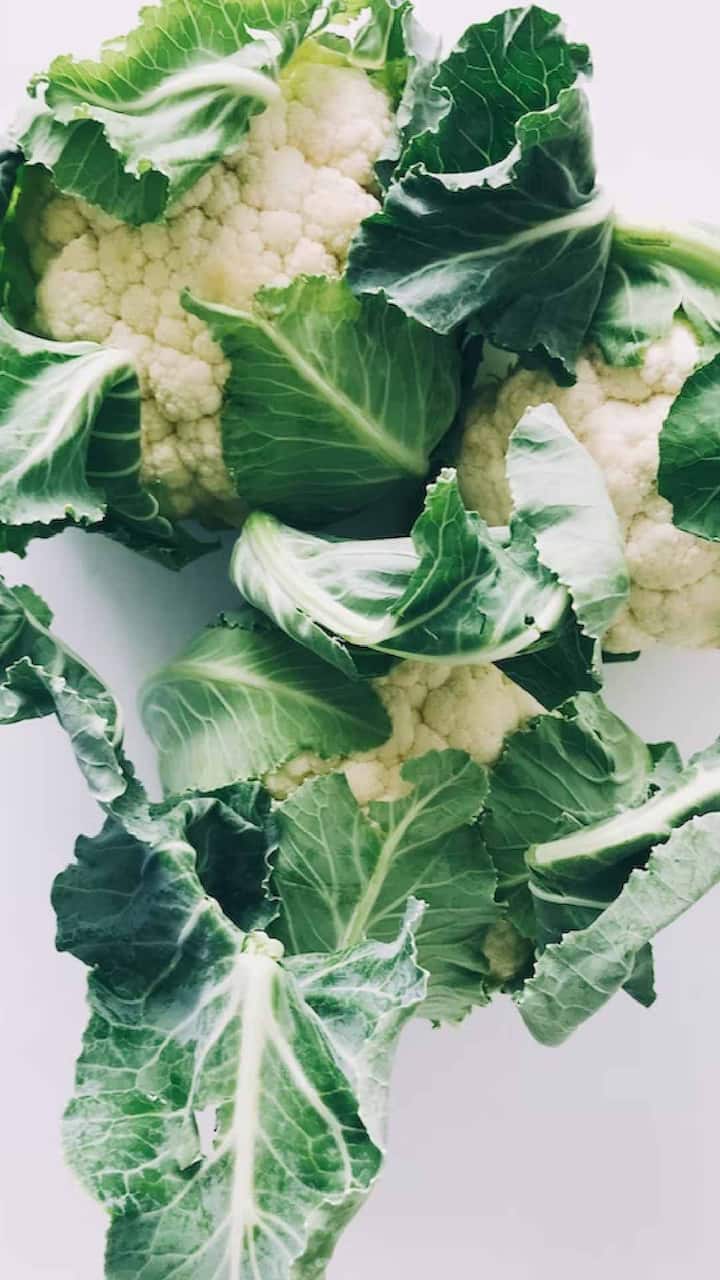 हायपोथायरॉईडीझम ही स्थिती अकार्यक्षम थायरॉईड ग्रंथीचे वैशिष्ट्य आहे. त्यामुळे चयापचय क्रिया अनेकदा कमी होते. आहारातील आयोडीनची कमतरता हे हायपोथायरॉईडीझमचे प्राथमिक कारण आहे.