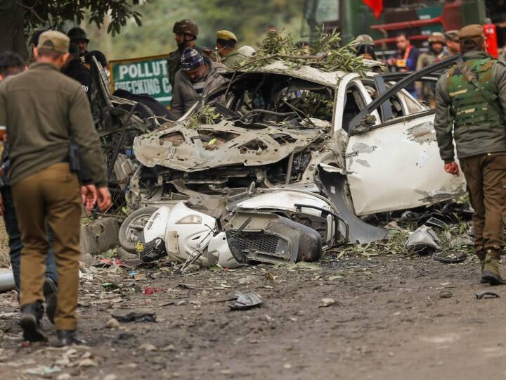 Jammu Kashmir News NIA team reached Narwal of Jammu to investigate triple blast case जम्मू में हुए 3 विस्फोटों की जांच के लिए NIA की टीम पहुंची, पाकिस्तानी हैंडलर्स की होगी जांच