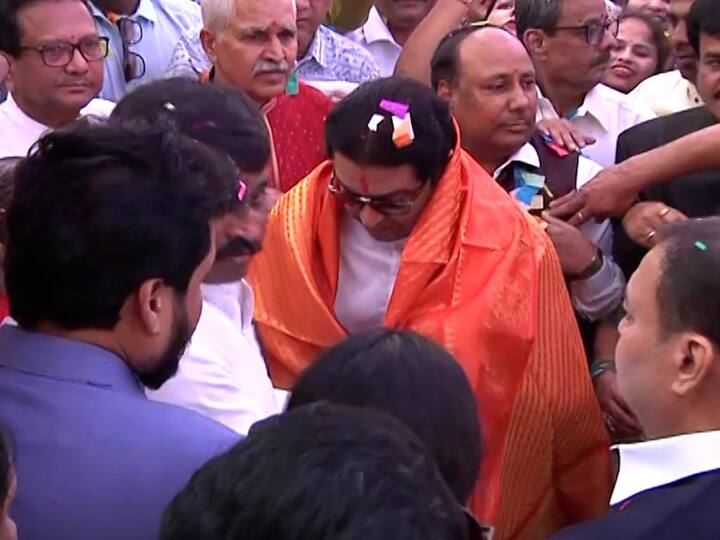 या भूमिपूजनाच्या कार्यक्रमासाठी राज ठाकरे सध्या भांडूपमध्ये दाखल झाले होते.