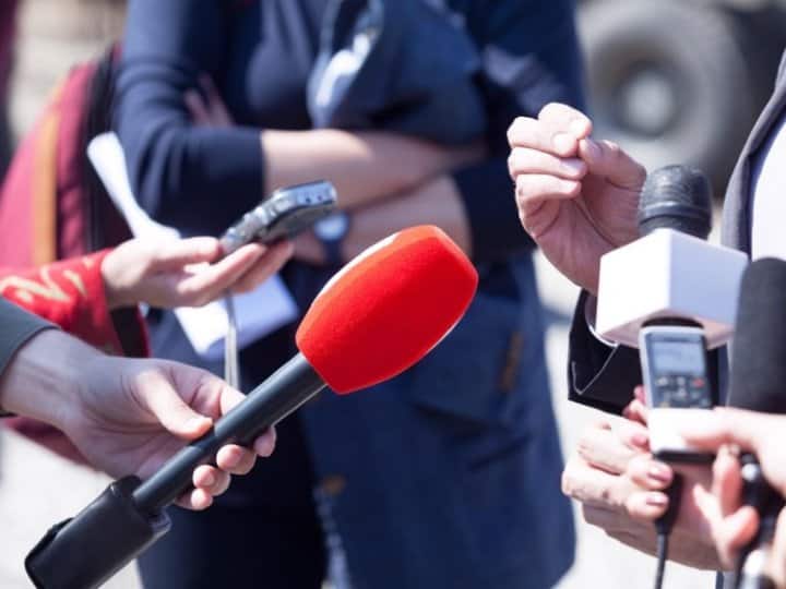 Massive job cuts in US media, layoffs include CNN, New York Magazine