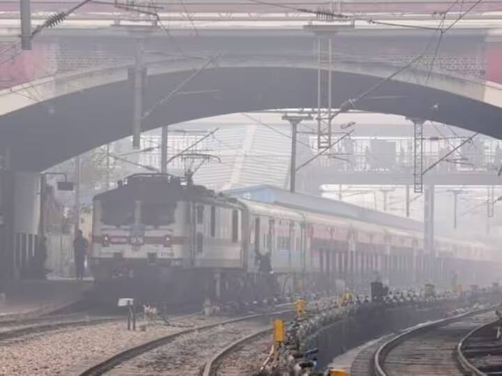 Today 400 Train Cancelled: know the list of 22nd january 2023 indian railway cancelled 400 train list Train Cancelled: કડકડતી ઠંડી અને ધૂમ્મસના કારણે આજે 400 ટ્રેનો કેન્સલ કરાઇ, જુઓ કઇ-કઇ ટ્રેનો છે લિસ્ટમાં....