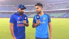 বুমরাকে মিস করছেন শামি? তরুণ উমরানকে কী পরামর্শ দিলেন ভারতীয় তারকা?