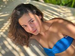 Alia Bhatt Bikini Pics: शर्त लगा लो! पहले नहीं देखीं होंगी आलिया भट्ट की ये बिकिनी फोटो