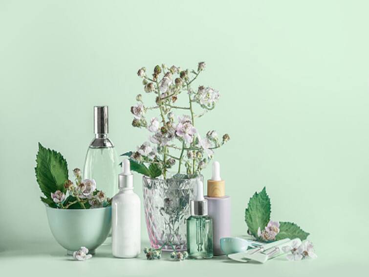 Check Out These Natural Ingredients That Can Help You Improve Your Skincare Routine Check Out These Natural Ingredients That Can Help You Improve Your Skincare Routine