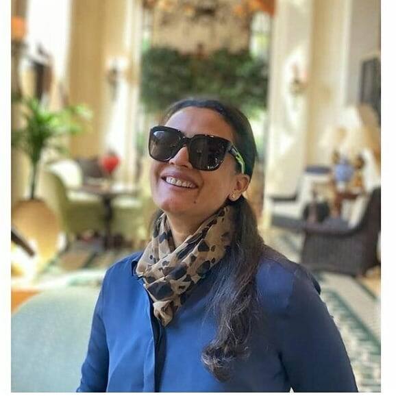 नमृता ने साल 2005 में शादी महेश बाबू संग शादी के बाद फिल्मी पर्दे को अलविदा कह दिया था. लेकिन आज भी एक्ट्रेस काफी स्टाइलिश और लग्जरी लाइफ जीती हैं.