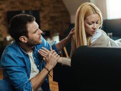 क्या घर के काम से बचते हैं आपके पति? ये आसान टिप्स करेंगी मदद