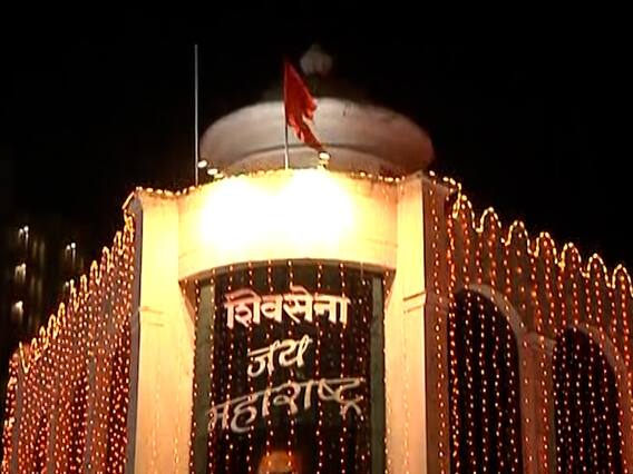 IMAGE: Shiv Sena Bhavan specially illuminated on the occasion of Balasaheb's birth anniversary;  a unique greeting