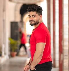 Shiv Thakare Story: कभी दूध बेचते थे बिग बॉस हाउस में धमाल मचाने वाले शिव ठाकरे, आज टैलेंट के दम पर हैं करोड़ों की दौलत के मालिक