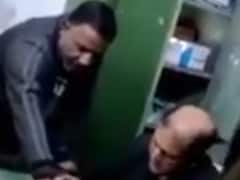 मेरठ: गजब हाल! शराब के नशे में डॉक्टर कर रहा था इलाज, अब मामले की बैठाई गई जांच