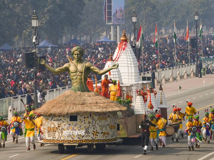 Jharkhand tableau on display featuring Birsa Munda. (Image Source: PTI)