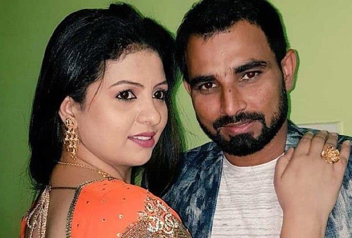 fast bowler mohammed shami got shock from court wife hasin jahan was ordered to pay an allowance of rs   lakh 30  thousand every month ફાસ્ટ બોલર મોહમ્મદ શમીને કોર્ટમાંથી ઝટકો, પત્નીને દર મહિને આટલા લાખ આપવા કર્યો આદેશ