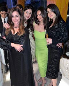 छोटी-छोटी ड्रेसेस में बॉलीवुड वाइव्स ने की पार्टी, एक ने तो तलाक के बाद दिखाया बिंदास अंदाज