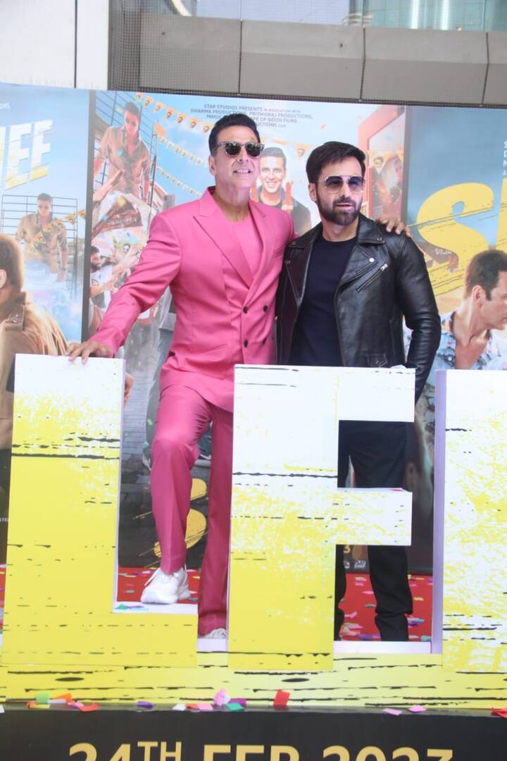 ২২ জানুয়ারি প্রকাশ্যে এসেছে ছবির ট্রেলার। অনুষ্ঠানে হাজির হয়েছিলেন ছবির সকল কলাকুশলীরা।