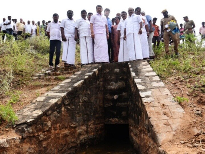 கரூர்: 400 ஏக்கர் பரப்பளவு கொண்ட வெள்ளியணை  ஏரியில்  நீர் திறப்பு