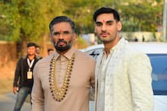 IN PICS | Suniel Shetty Poses With Son Ahan Outside KL Rahul And Athiya Shetty's Wedding Venue
