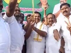 மீண்டும் உதயமாகிறதா காலில் விழும் கலாச்சாரம்? - உதயக்குமார் செயலால் அதிமுகவில் அதிர்ச்சி! வெளியான வீடியோ!