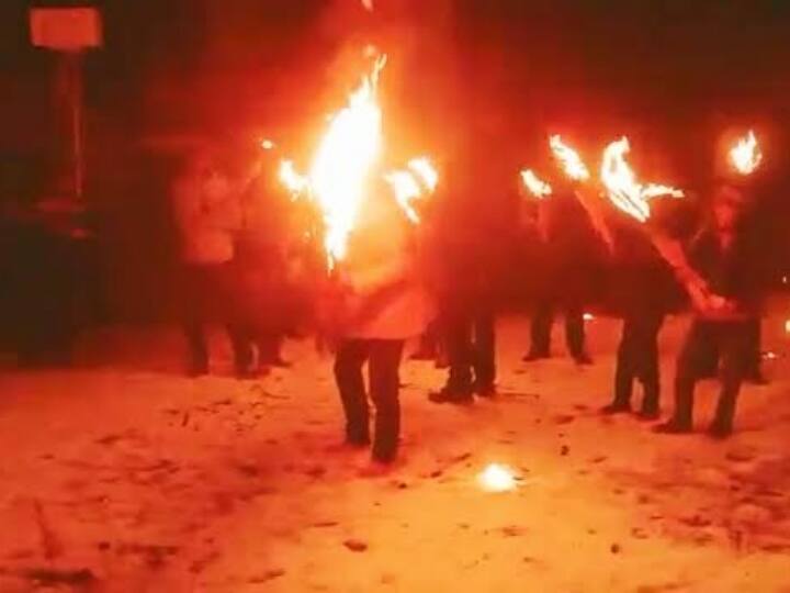 Sadiyala Festival centuries old god tradition people chant abuses loudly dance on burning embers ann Sadiyala Festival: सदियों पुरानी देव परंपरा है सदियाला, दहकते अंगारों पर नाचते हुए लोग देते हैं जोर-जोर से ये गालियां!